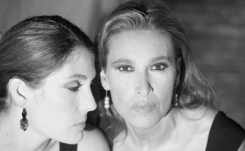 Teatro Golden, Grazia di Michele e Alessandra Fallucchi in “Phenomenal Women”, dedicato alle donne che con i loro versi hanno riscritto la storia.