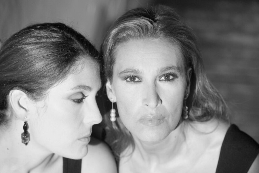 Teatro Golden, Grazia di Michele e Alessandra Fallucchi in “Phenomenal Women”, dedicato alle donne che con i loro versi hanno riscritto la storia.