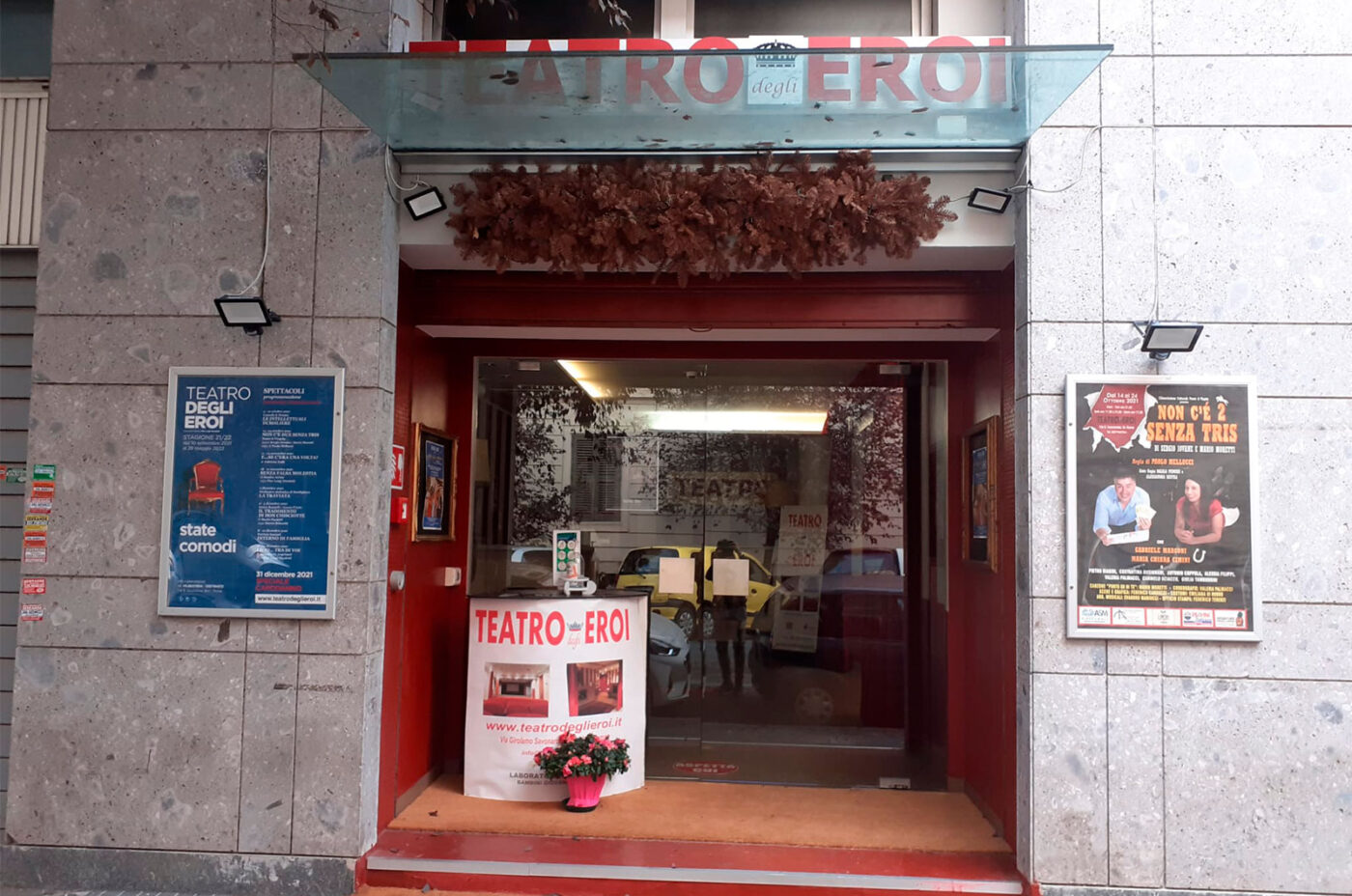 Teatro degli Eroi a rischio chiusura
